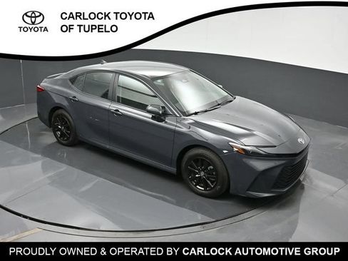 Used 2026 Toyota Camry LE FWD image 40