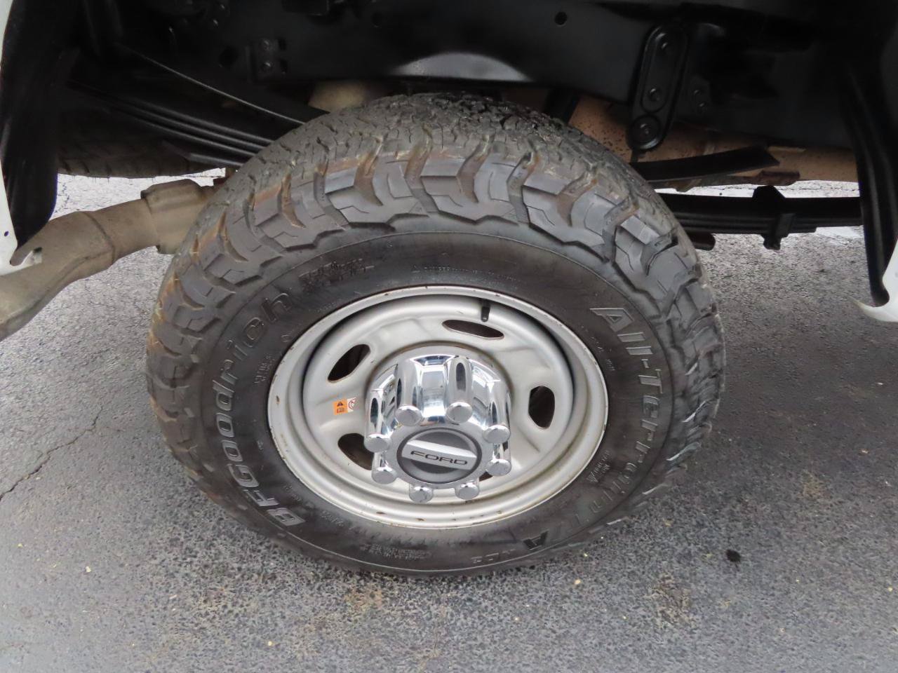 Used 2017 Ford F350 XL w/ Power Equipment Group AWD/4WD image 20