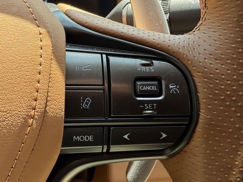 Used 2022 Lexus LC 500 Convertible w/ Touring Package RWD image 21