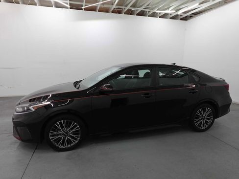 Used 2023 Kia Forte GT-Line w/ GT-Line Premium Package image 8