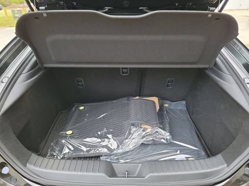 New 2026 MAZDA MAZDA3 2.5 S Hatchback w/ Premium Pkg FWD image 8