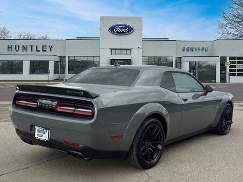 Used 2023 Dodge Challenger R/T Scat Pack image 5