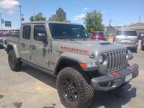 Used 2020 Jeep Gladiator Mojave w/ Trailer Tow Package AWD/4WD image 4