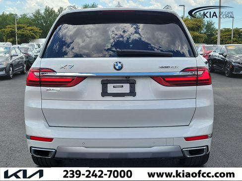 Used 2020 BMW X7 xDrive40i w/ Premium Package AWD/4WD image 6