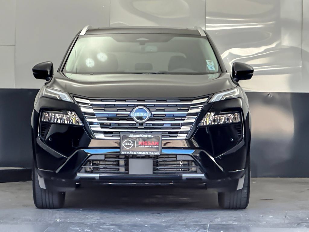 Used 2026 Nissan Rogue Platinum w/ Platinum Premium Package AWD/4WD image 8
