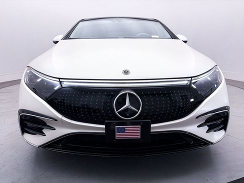 Used 2022 Mercedes-Benz EQS 450+ Sedan image 13