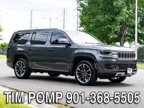Used 2022 Jeep Wagoneer Series III w/ Premium Group I RWD image 4