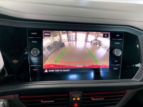 Used 2019 Volkswagen Jetta GLI Autobahn FWD image 23
