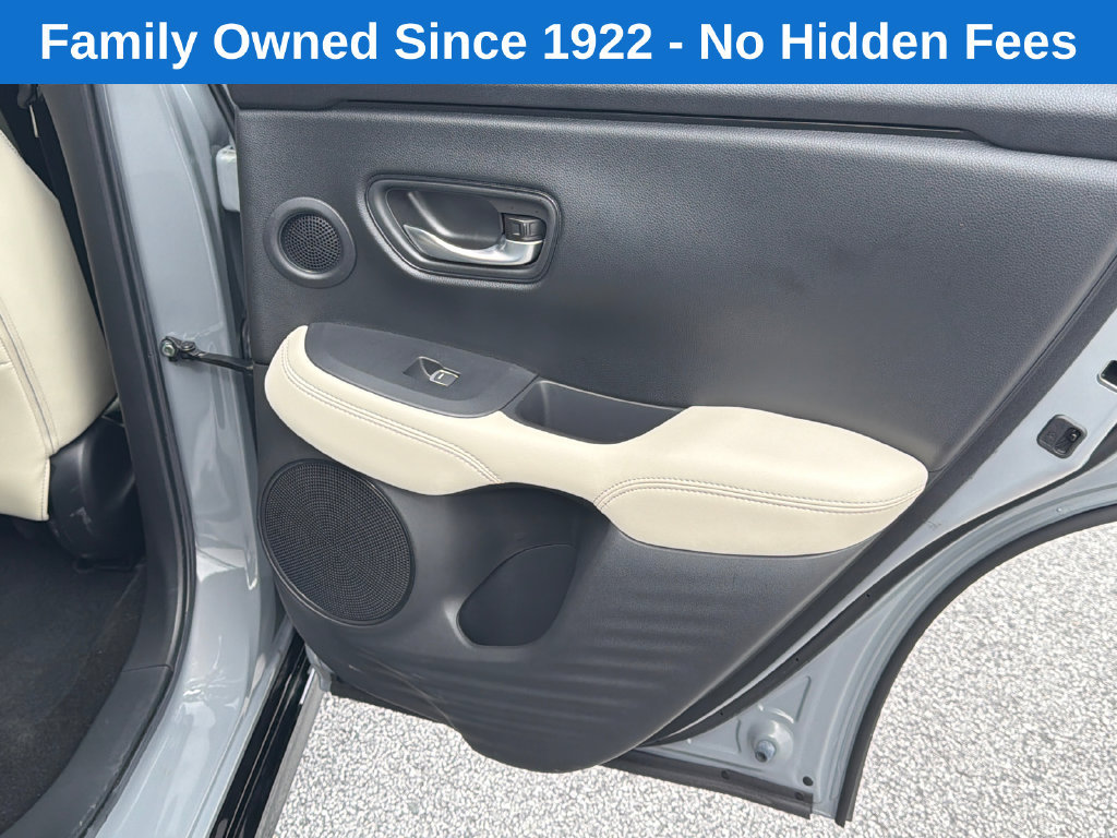 Used 2025 Acura ADX A-Spec FWD image 16