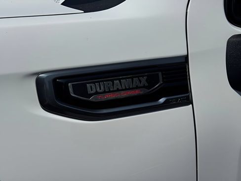 New 2026 GMC Sierra 1500 AT4 w/ AT4 Premium Package AWD/4WD image 4