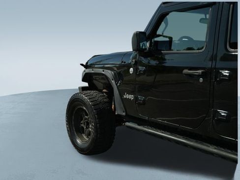 Used 2018 Jeep Wrangler Unlimited Sport S AWD/4WD image 37