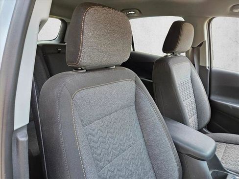 Used 2024 Chevrolet Equinox LT image 19