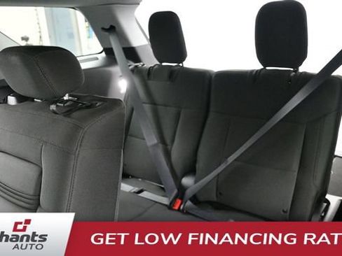 Used 2022 Ford Explorer XLT AWD/4WD image 27