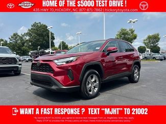 Used 2025 Toyota RAV4 XLE AWD/4WD video 1