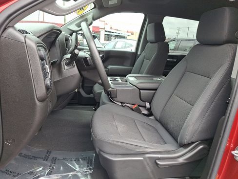 Used 2021 Chevrolet Silverado 1500 Custom w/ Safety Confidence Package image 13