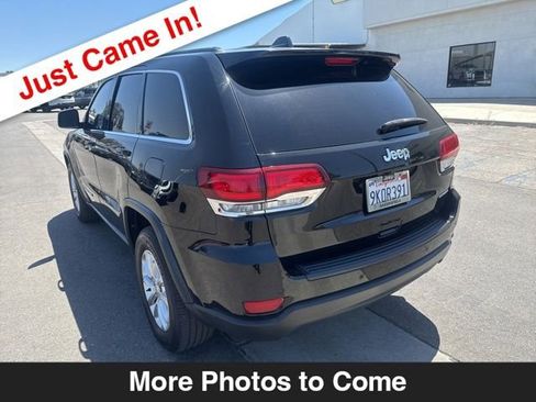 Used 2022 Jeep Grand Cherokee Laredo E RWD image 3