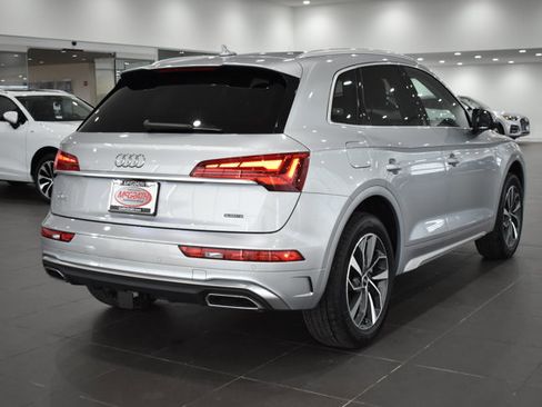 Used 2023 Audi Q5 2.0T Premium Plus w/ Premium Plus Package AWD/4WD image 11