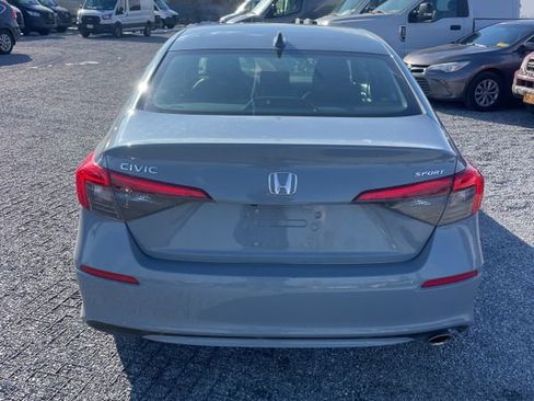 Used 2023 Honda Civic Sport image 10