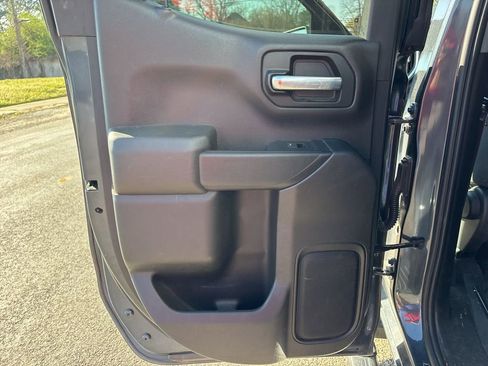 Used 2020 Chevrolet Silverado 1500 LT w/ Trailering Package image 19