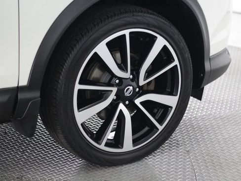 Used 2017 Nissan Rogue Sport SL AWD/4WD image 60