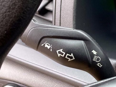 Used 2022 Ford E-Transit 148 High Roof image 20