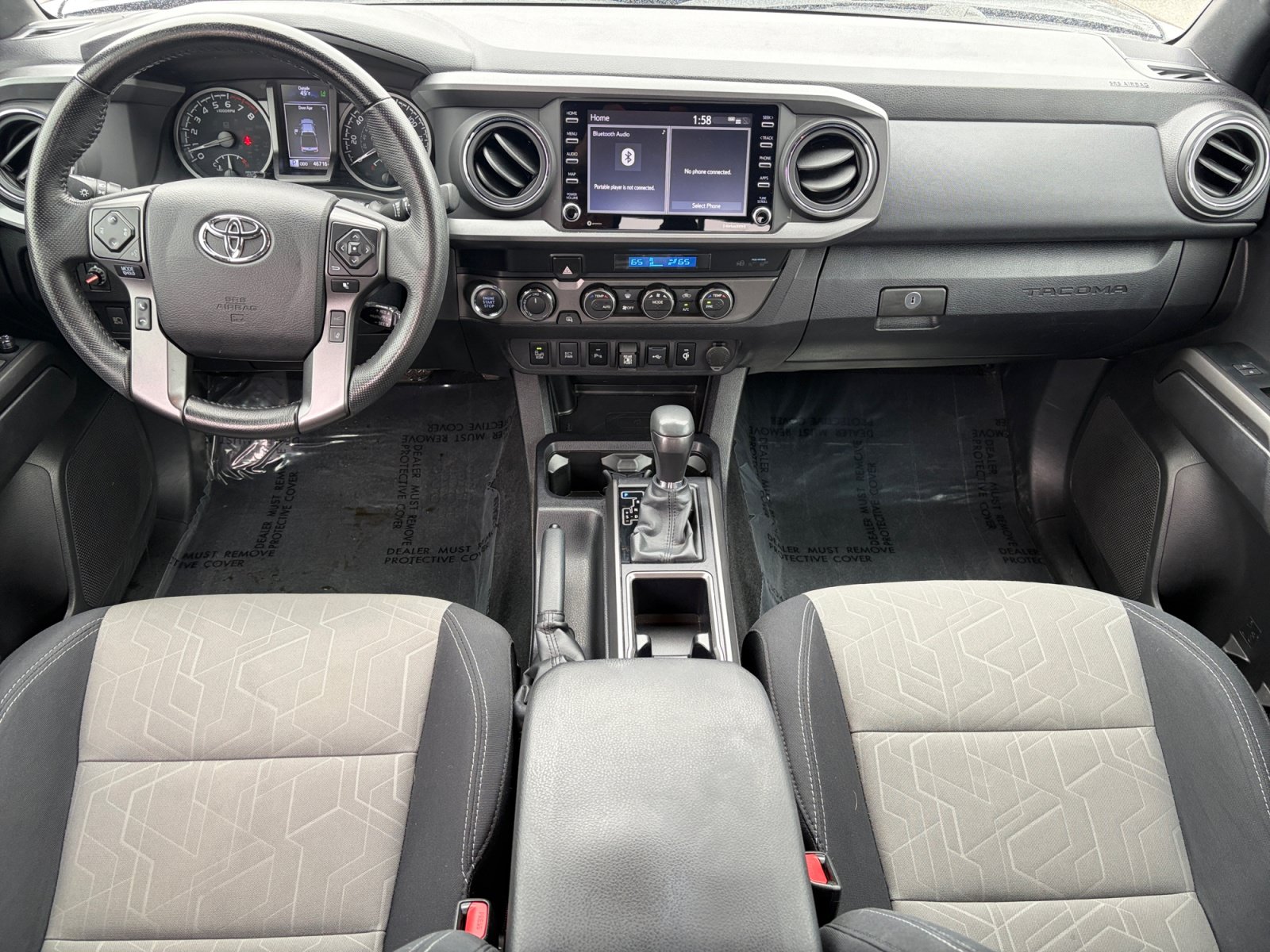 Used 2022 Toyota Tacoma TRD Off-Road w/ Technology Package AWD/4WD image 18