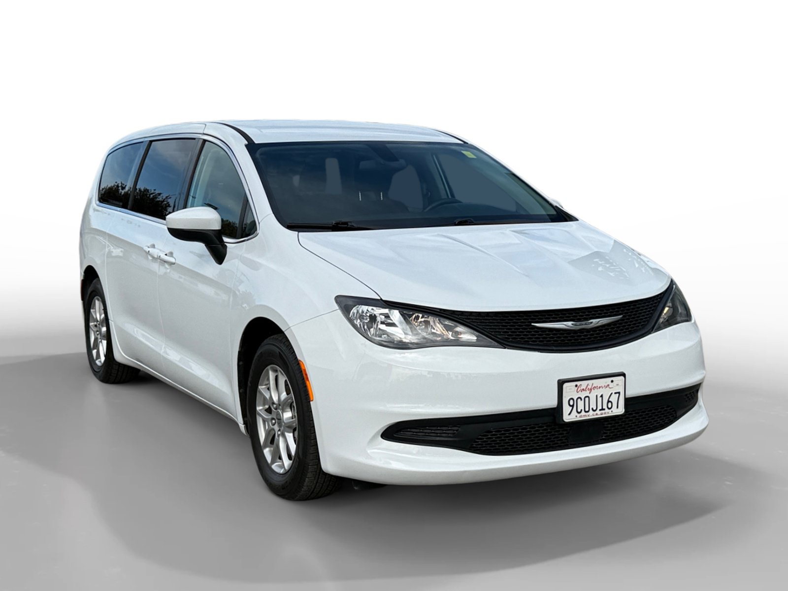 Used 2022 Chrysler Voyager LX FWD image 7