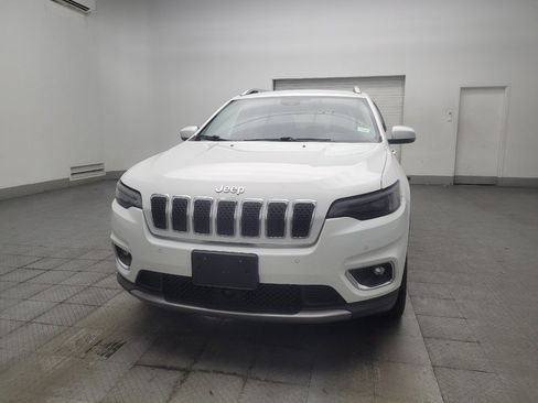 Used 2019 Jeep Cherokee Limited w/ Luxury Group AWD/4WD image 15