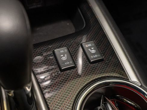 Certified 2020 Nissan Pathfinder SL image 19