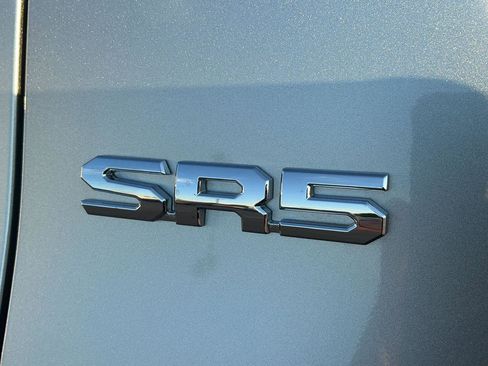 Certified 2025 Toyota Tacoma SR5 AWD/4WD image 33