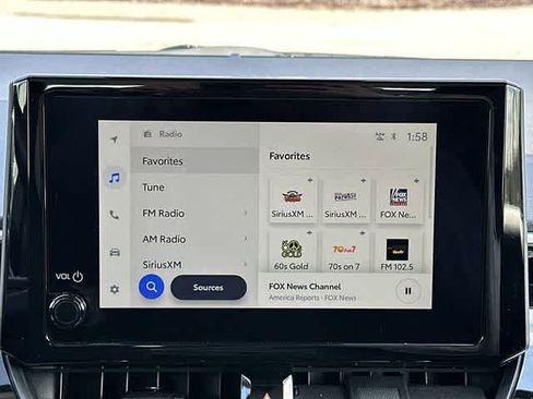 Used 2025 Toyota Corolla LE image 10