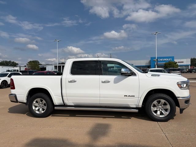 Used 2022 RAM 1500 Laramie AWD/4WD image 2