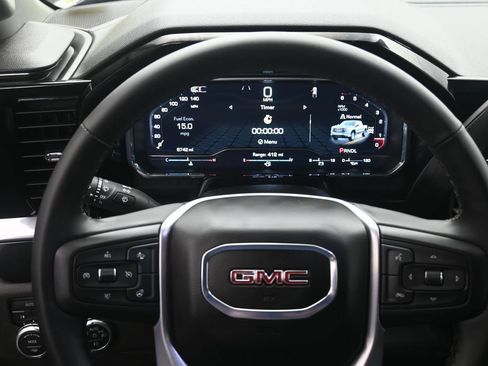 Used 2025 GMC Sierra 1500 Elevation AWD/4WD image 9