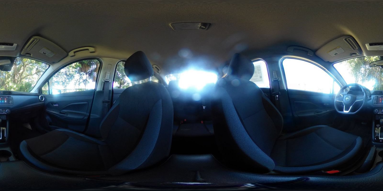 Used 2025 Nissan Versa SV FWD image 39