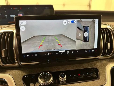 New 2026 Ford Expedition Tremor image 32