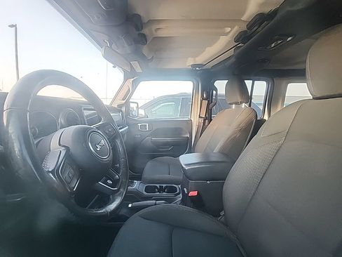 Used 2020 Jeep Wrangler Unlimited Sport S AWD/4WD image 3