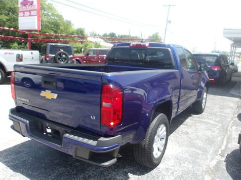 Used 2016 Chevrolet Colorado LT w/ LT Convenience Package RWD image 8