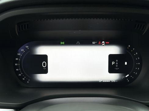 Certified 2025 Volvo XC60 B5 Plus image 20