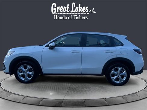 Used 2025 Honda HR-V LX image 2