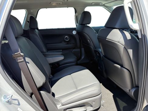 Certified 2026 Hyundai Palisade Limited AWD/4WD image 17