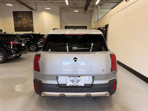 Used 2025 MINI Cooper Countryman S w/ Comfort Package Max image 4