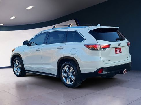 Used 2015 Toyota Highlander Limited image 3