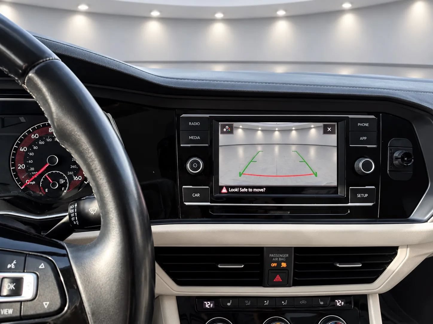 Used 2019 Volkswagen Jetta SE FWD image 14