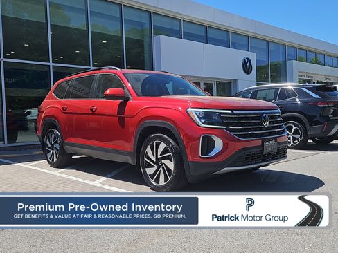 Certified 2024 Volkswagen Atlas SE w/ Panoramic Sunroof Package AWD/4WD image 1