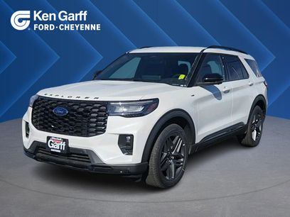 New 2025 Ford Explorer ST-Line w/ Premium Package