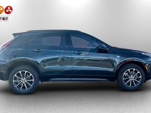 Used 2024 Cadillac XT4 Sport image 6
