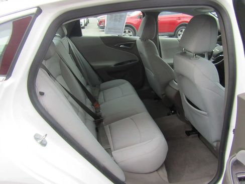 Used 2020 Chevrolet Malibu LS w/ Driver Confidence Package II FWD image 11