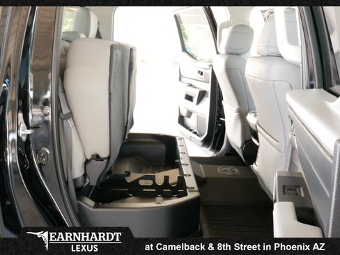 Used 2023 Toyota Tundra Limited AWD/4WD image 28