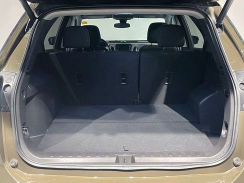 Used 2023 Chevrolet Equinox LT image 5