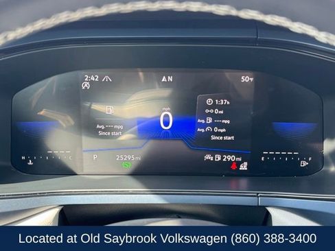 Certified 2023 Volkswagen Taos SE w/ Panoramic Sunroof Package image 33